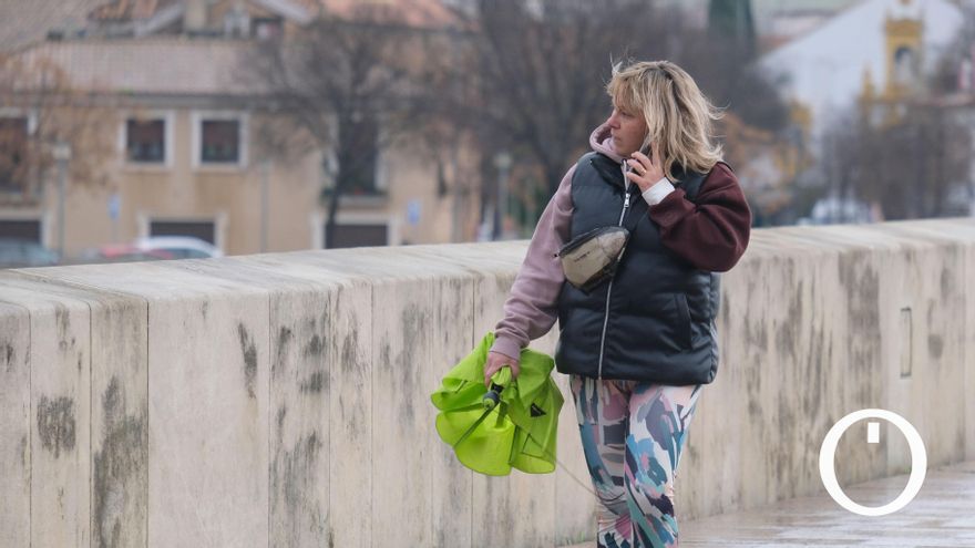 Córdoba se reencuentra con el invierno durante un fin de semana de frío, lluvia y nieve en cotas altas