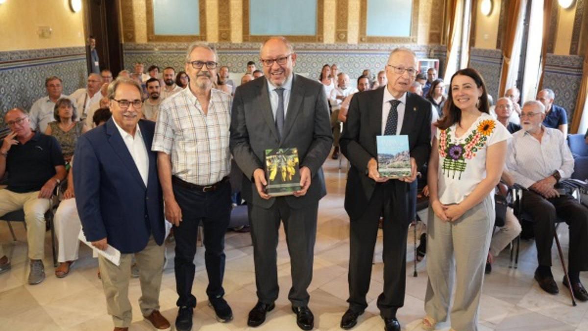 La UCO acoge la presentación del libro 'Flora vascular de la provincia de Córdoba'