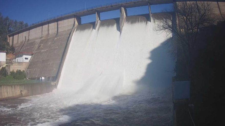 Las presas extremeñas del Guadiana ganan 465 hectómetros y suben al 32%, Alcántara en el Tajo al 93%