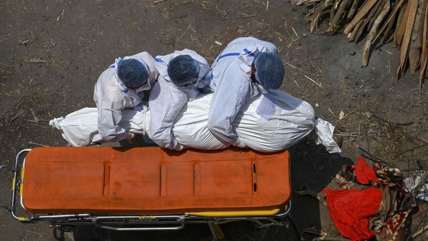 India supera por primera vez los 400.000 casos diarios de coronavirus