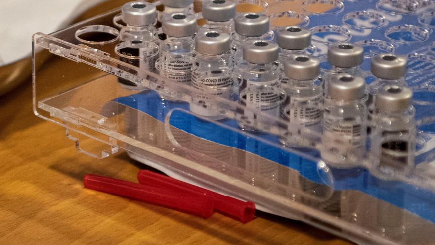 OMS: las vacunas de refuerzo evitan en un 80% que ómicron provoque casos graves