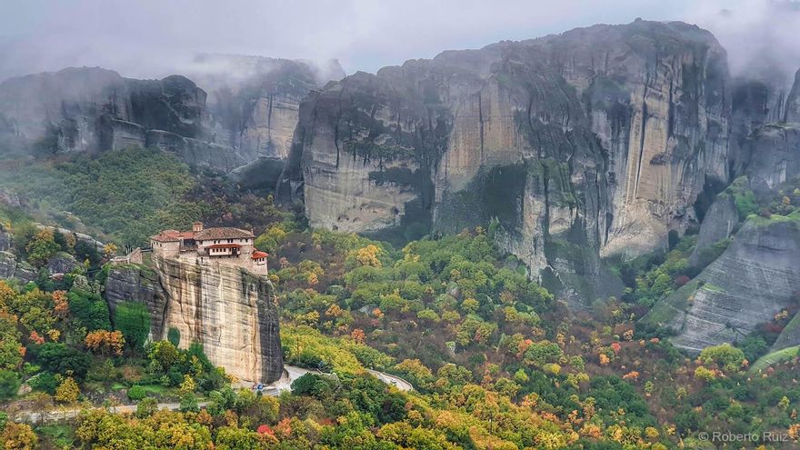Los bosques de Meteora se llenan de colores en otoño.