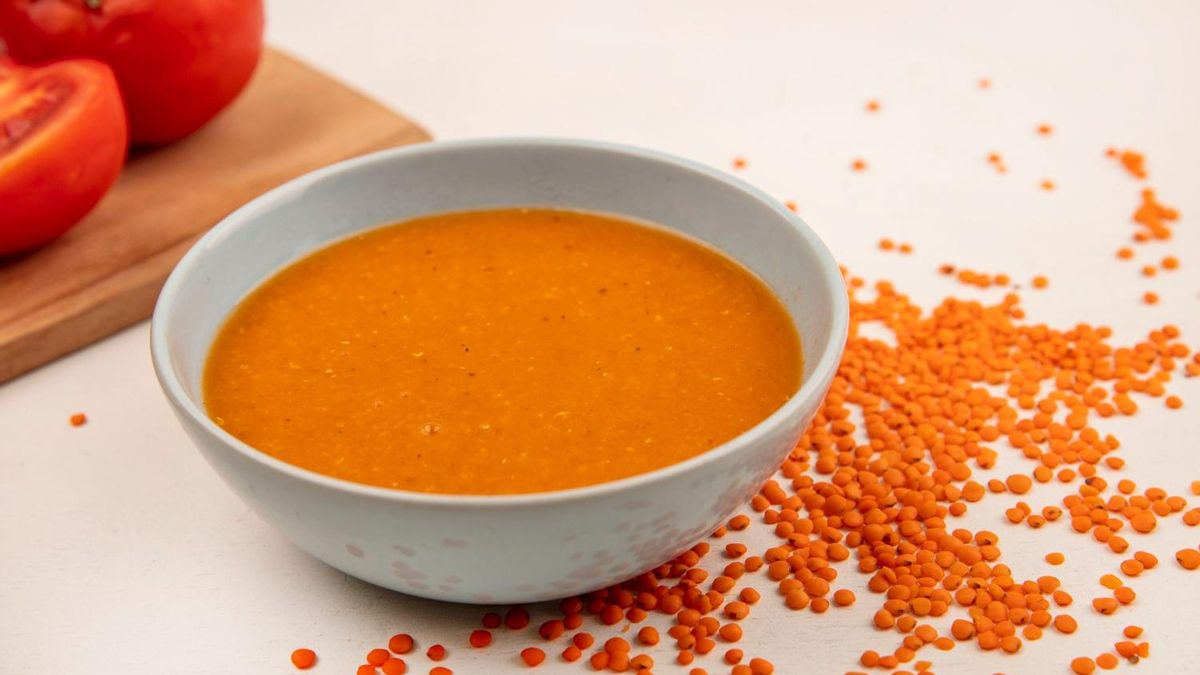 La crema de lentejas es tan clásica como nutritiva