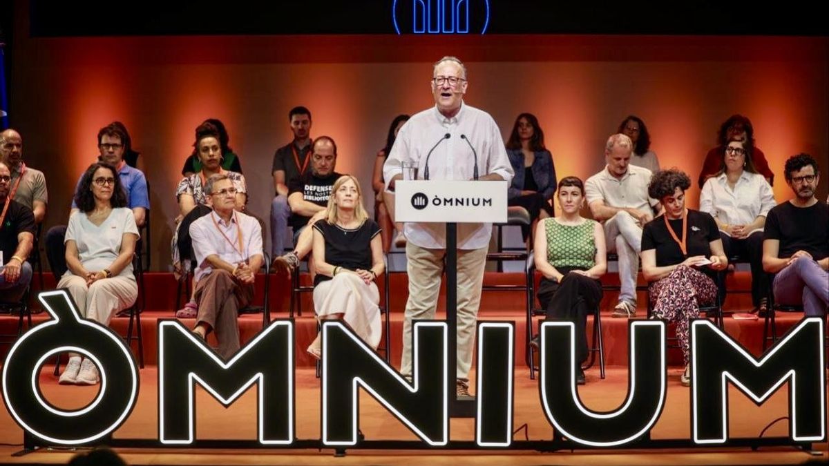 Òmnium Cultural reelige a Xavier Antich como presidente