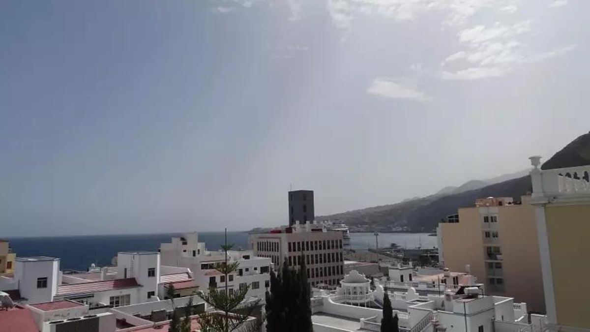 Sanidad advierte del riesgo por radiación ultravioleta extremadamente alto en zonas de La Palma