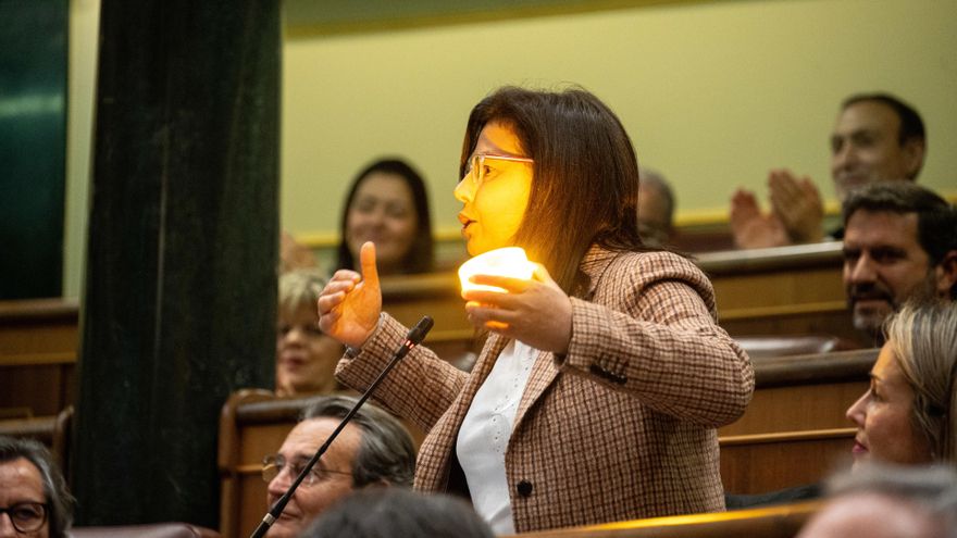 Rueda alimenta la posibilidad de una candidatura de la polémica diputada Ana Vázquez para las municipales en Ourense