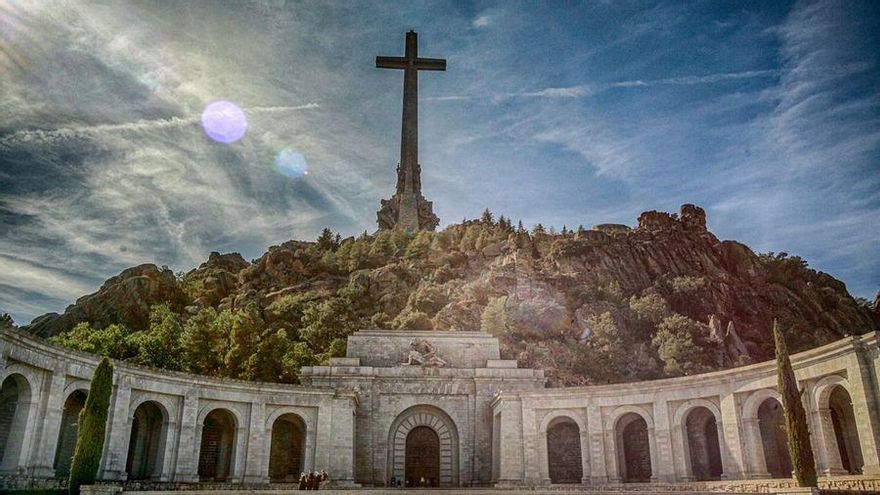 La Justicia ratifica la suspensión de las exhumaciones en el Valle de los Caídos y las deja en manos del Supremo