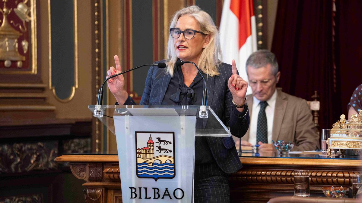 Esther Martínez, PP.
