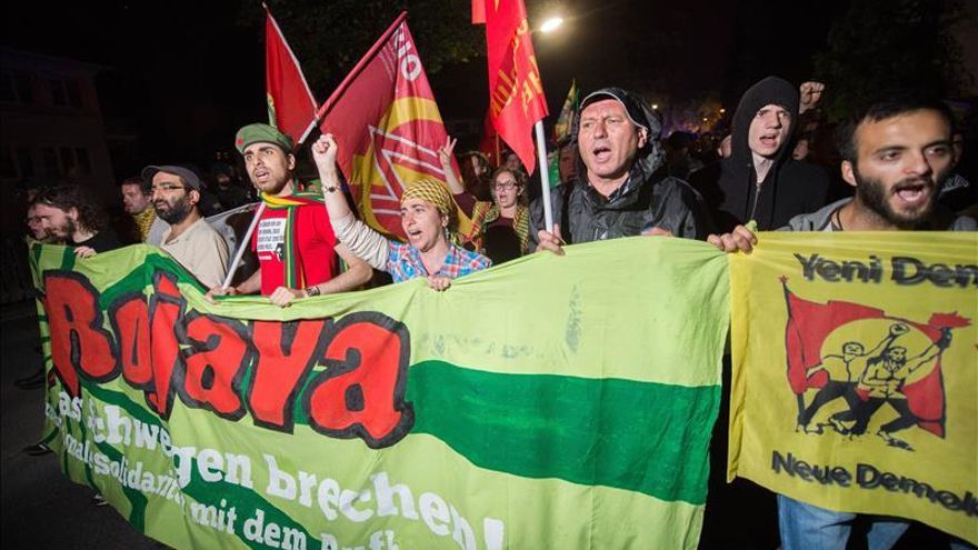 Merkel espera del G7 un claro compromiso en la lucha contra cambio climático