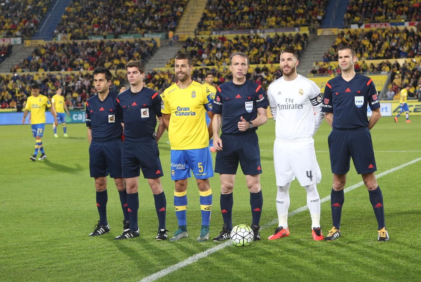 Imágenes del partido entre la UD Las Palmas y el Real Madrid en el Estadio de Gran Canaria. (Alejandro Ramos).