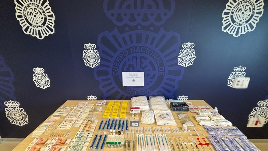 Efectos incautados en la clínica clandestina