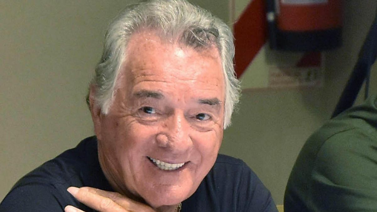 Sin tabula rasa: Milei no aprueba que siga al frentre de los gastronómicos el dirigente Luis Barrionuevo, su aliado fugaz de 2023