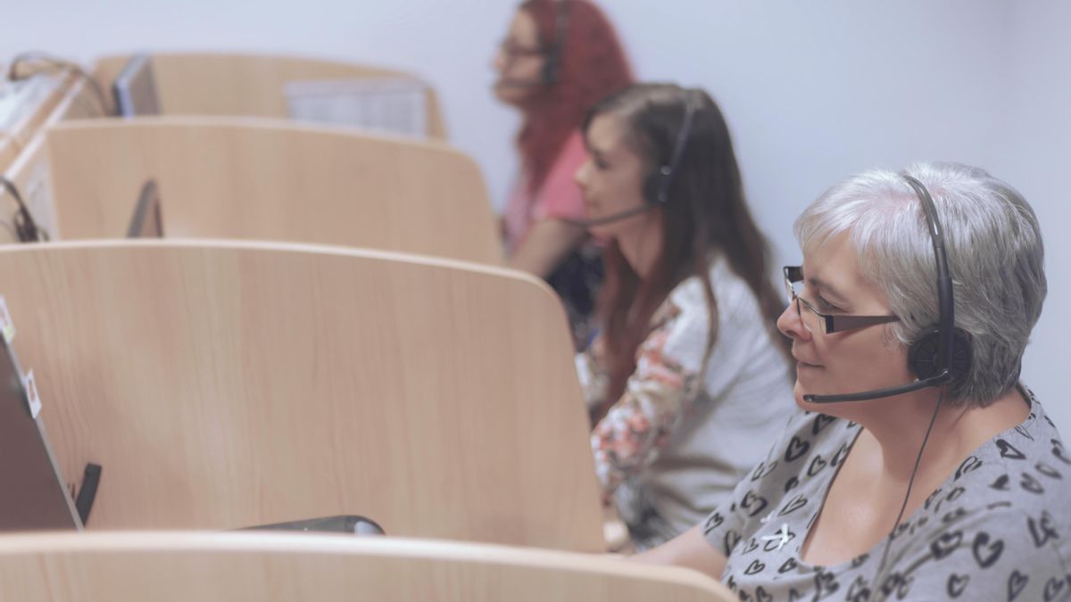 Alfil Soluciones es una entidad social de la Fundación Rey Ardid. Su call center ayuda a mejorar la calidad de productos y servicios de las empresas