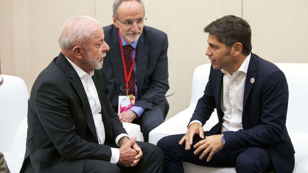 Axel Kicillof junto a Lula en España.