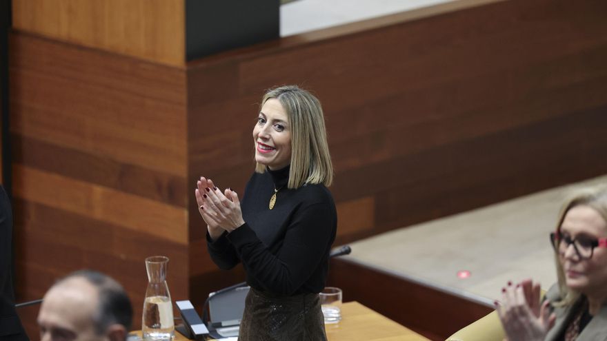 María Guardiola se arriesga a una primera investidura fallida el 3 y 4 de marzo