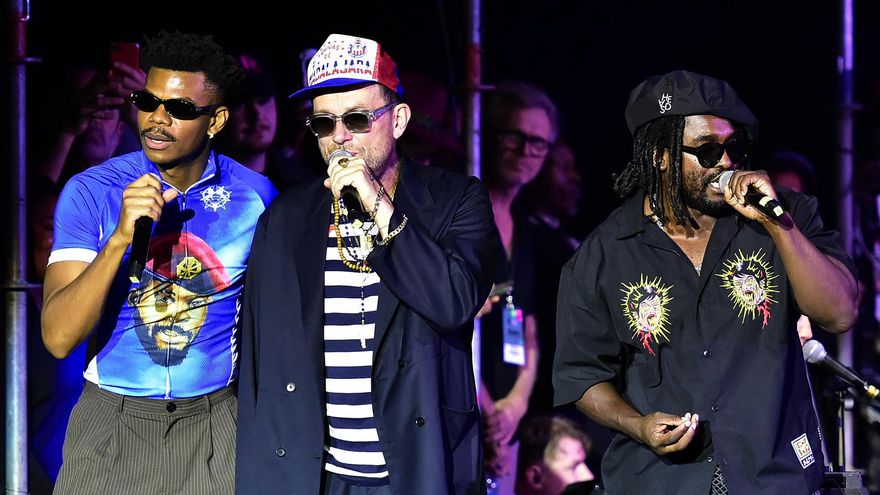 Africa Express y Damon Albarn cierran con ritmos globales el Festival Cervantino en México