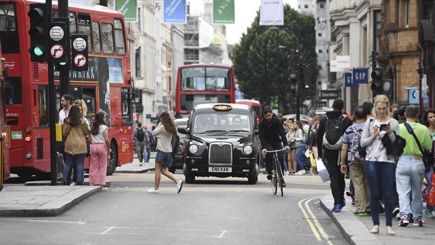 El Reino Unido invita por carta a europeos sin recursos a abandonar el país