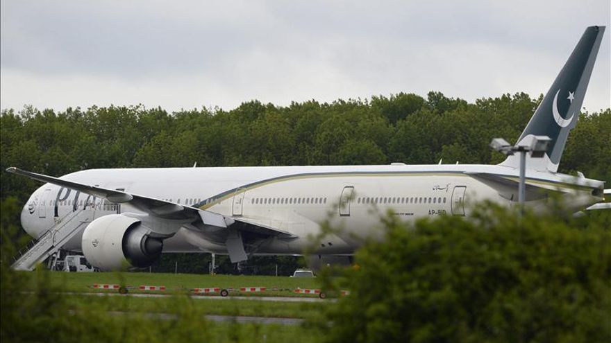 Acusados dos británicos por poner en peligro un avión paquistaní