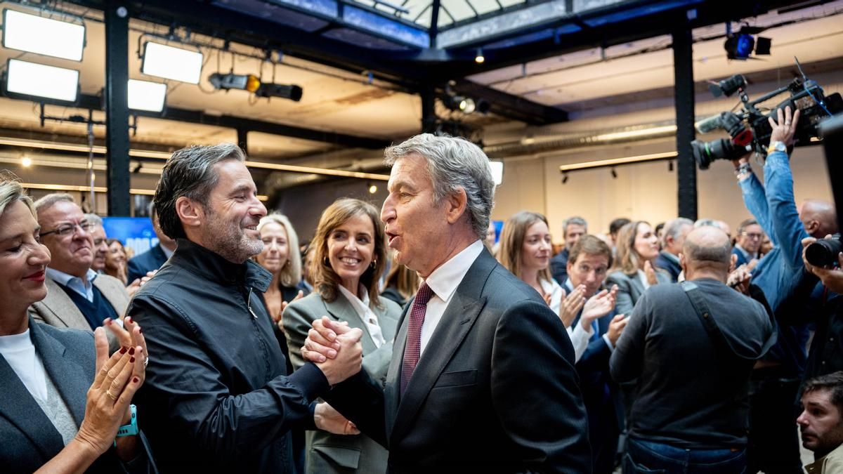 Para Frente Amplio, el de PP y Vox