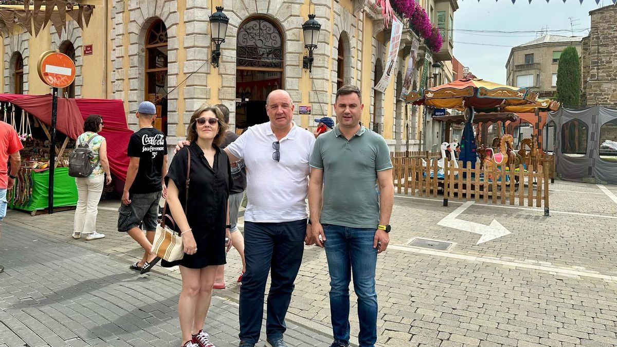 El PSOE denuncia que "la mala gestión" del PP en La Bañeza genera una deuda de 2 millones en un año.