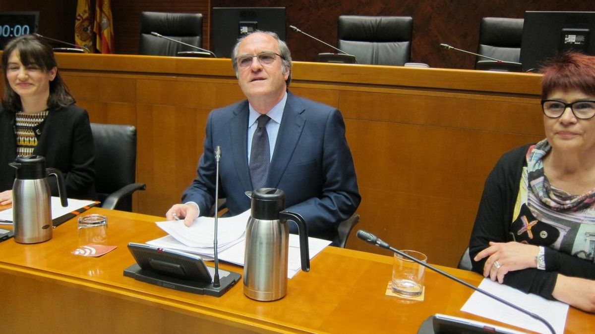 Gabilondo dice que si el título del máster de Cifuentes es "ilegítimo" no tiene que renunciar, "hay que anularlo"