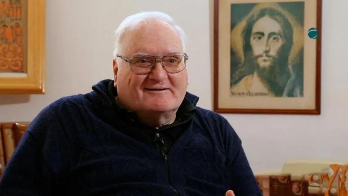 Carlos Moia, sacerdote de la parroquia de San Cayetano, en el barrio porteño de Liniers.