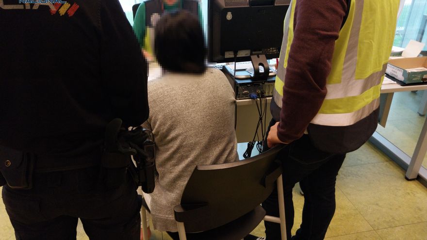 Detenida la empleada de una joyería de Logroño por robar más de cien piezas valoradas en miles de euros