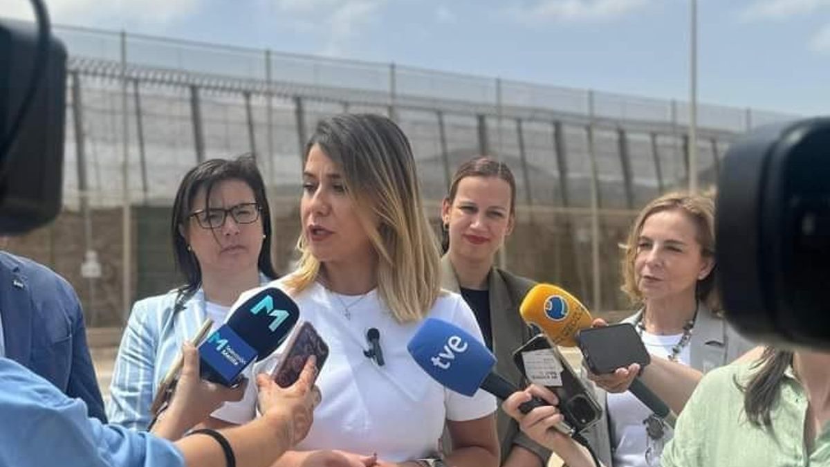 La diputada del PP en el Congreso por Melilla Sofía Acedo atiende a los medios en Melilla