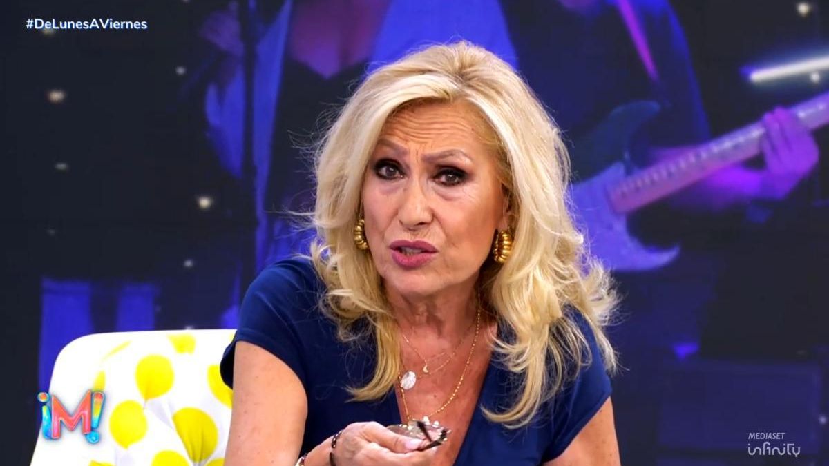Rosa Benito frena a 'De lunes a viernes' por Rocío Jurado: "Si es para manchar su imagen, me levanto y me voy"