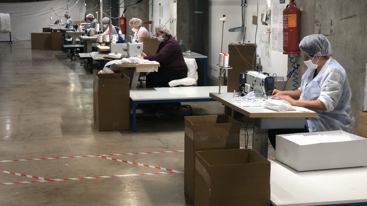 Una de las empresas de Ontinyent que están haciendo mascarillas.