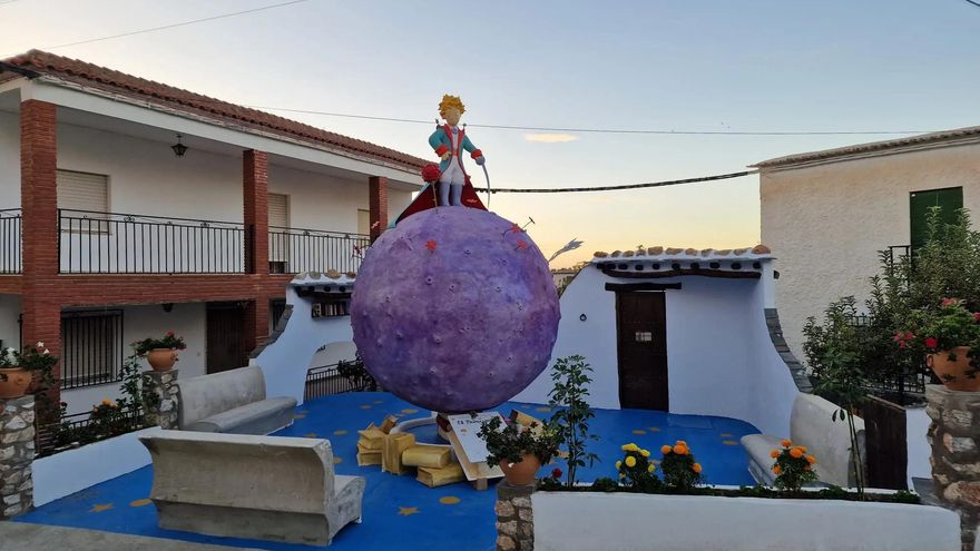 El primer y único “Pueblo Libro” de España se encuentra en la Alpujarra granadina