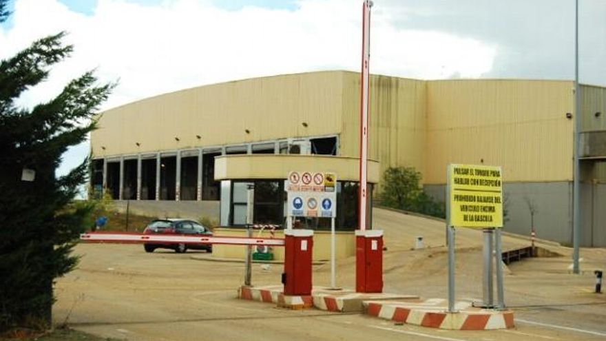 Los trabajadores del servicio de recogida de basuras de León suspenden la huelga de manera temporal