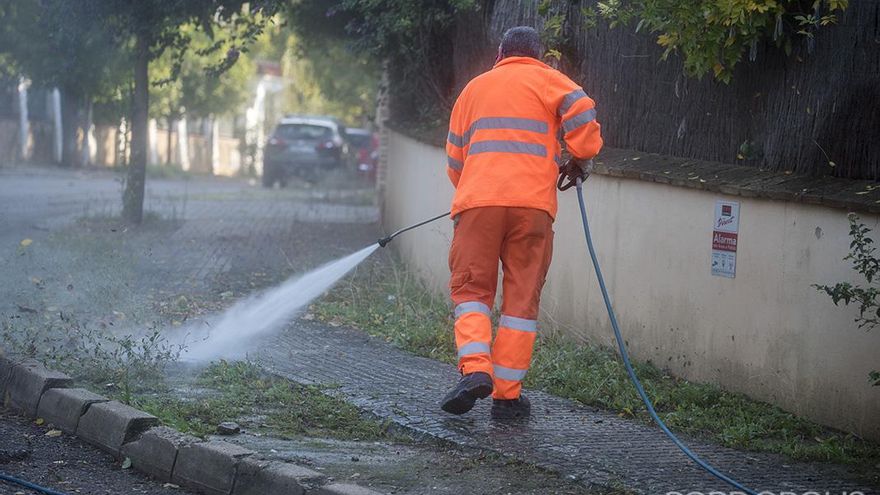 Sadeco suspende el baldeo de las calles de Córdoba por la sequía