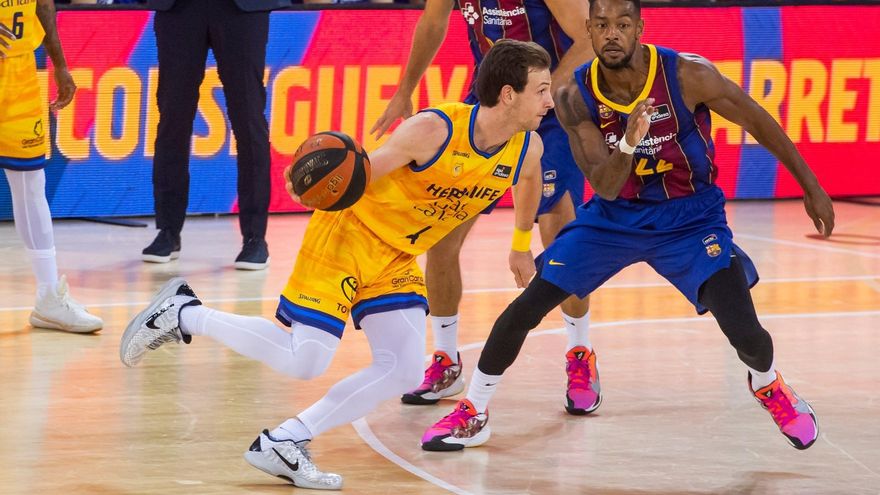 Demasiado Barcelona para un Herbalife Gran Canaria en crisis