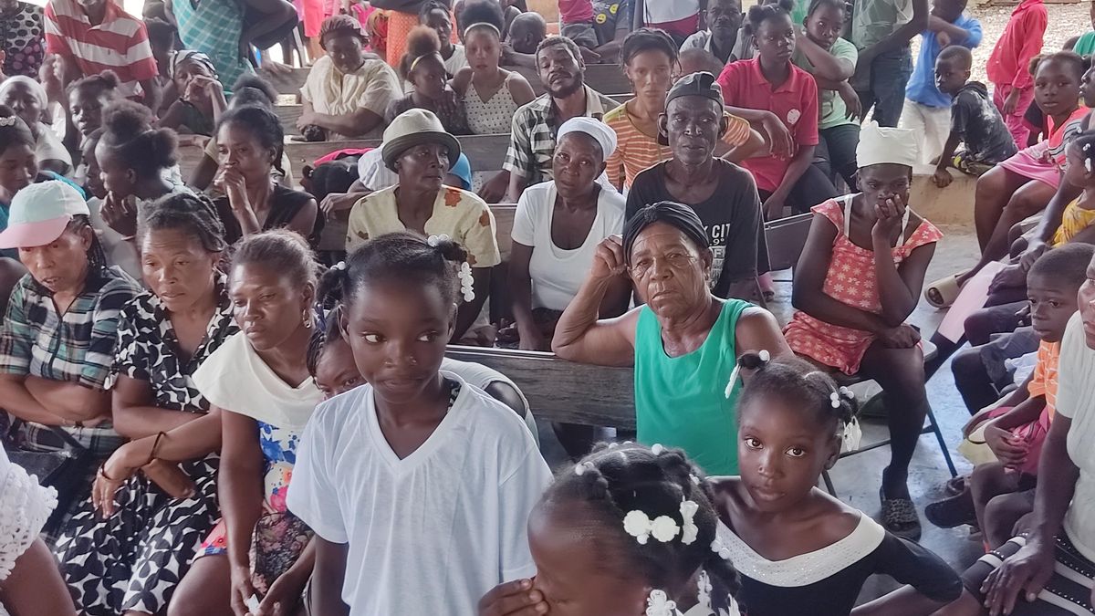 Iniciativa de formación de Comités de Salud Comunitaria en Cazale, Haití, por la Fundación Proclade