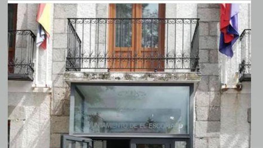 Una concejal de Ciudadanos deja en el aire 14 años de poder del PP en El Escorial 'de Abajo'