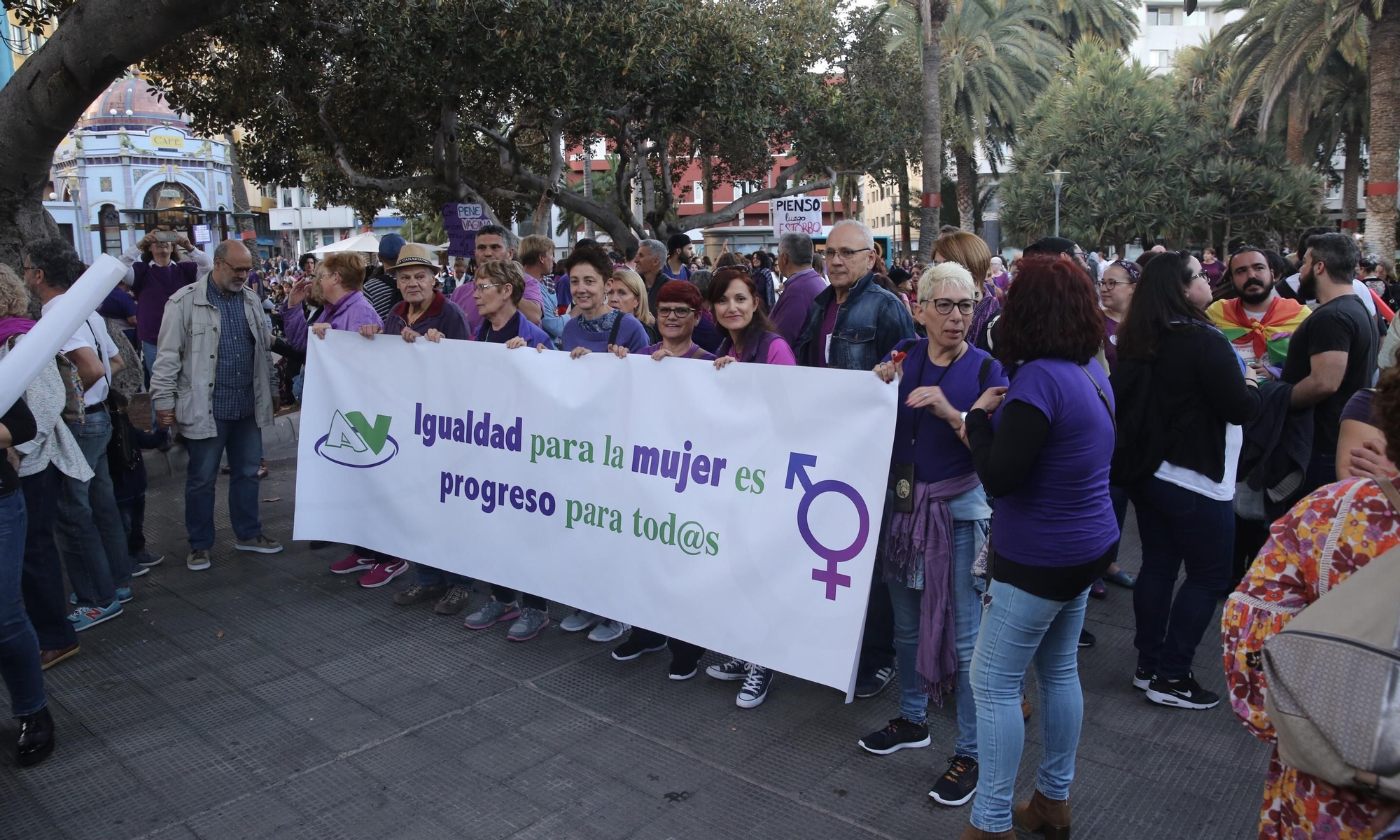 Inicio de la manifestación en la capital grancanaria. (Alejandro Ramos).