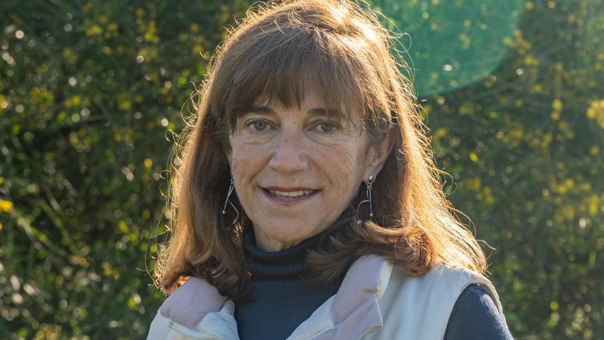La ecóloga Anna Traveset: "Perdemos biodiversidad y esta extinción se debe al impacto de las actividades humanas"