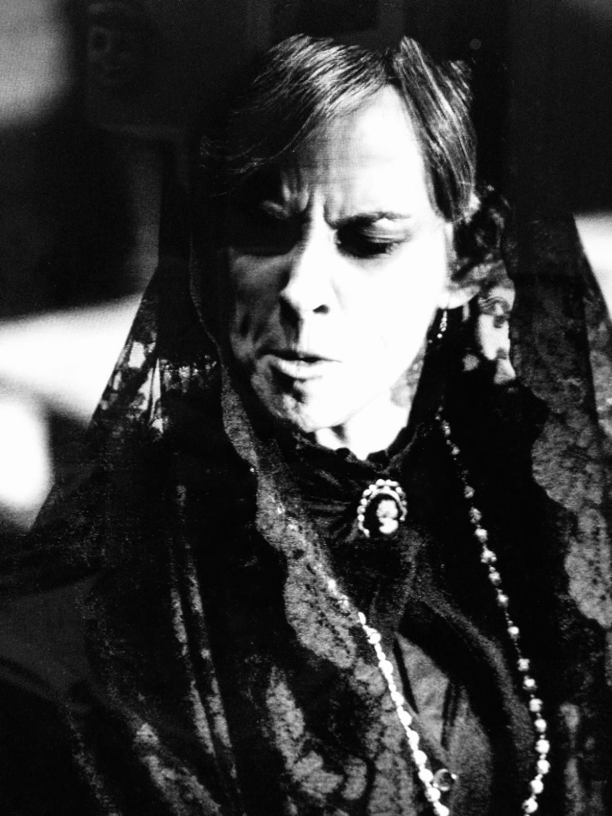 María Roguez en el papel de  Bernarda.