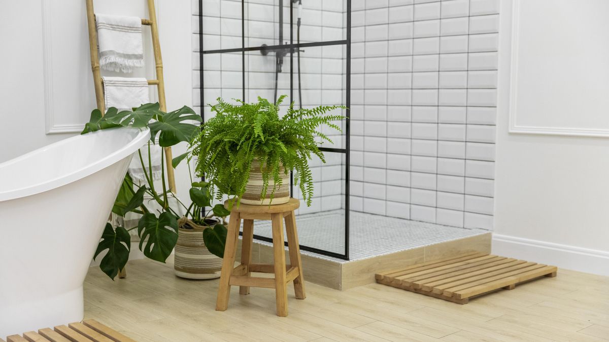 Suelo de PVC: las ventajas y desventajas de este sistema para renovar los azulejos de cocinas y baños sin obra