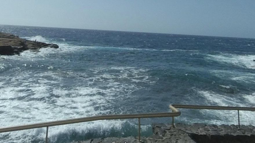 La mujer cuyo cadáver apareció flotando en el mar en Tenerife tuvo una muerte violenta