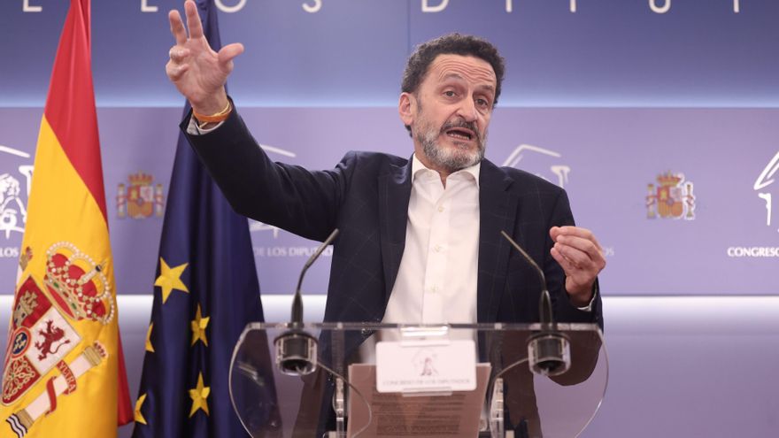 Archivo - El vicesecretario general de Ciudadanos (Cs) y portavoz adjunto de la formación naranja en el Congreso de los Diputados, Edmundo Bal, responde a los medios en una rueda de prensa en el Congreso de los Diputados, a 27 de octubre de 2021, en Madri