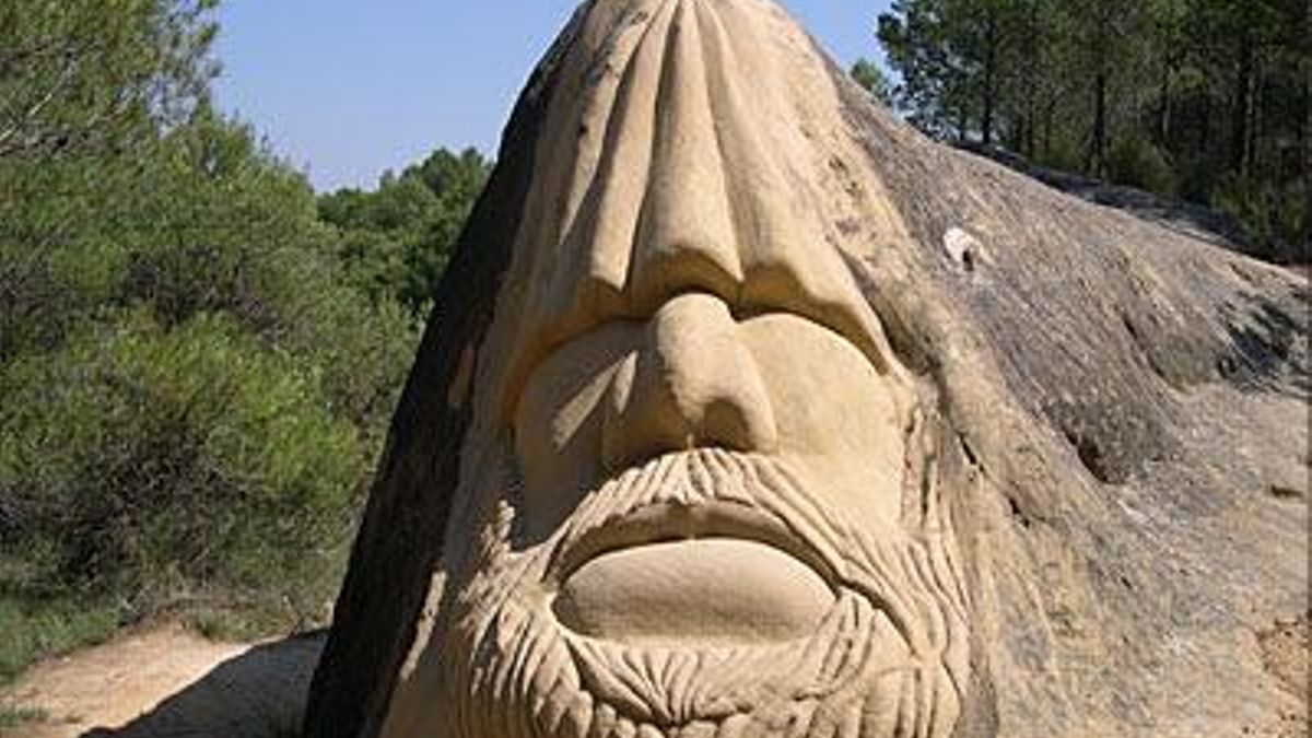 El origen de esta ruta, con obras que miden entre uno y seis metros de altura, se remonta a los años 90