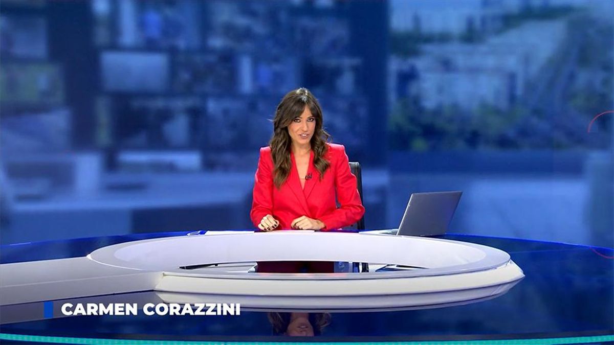 El debut de Carmen Corazzini, además en solitario, en el Matinal de 'Informativos Telecinco' tras el adiós de Laila Jiménez