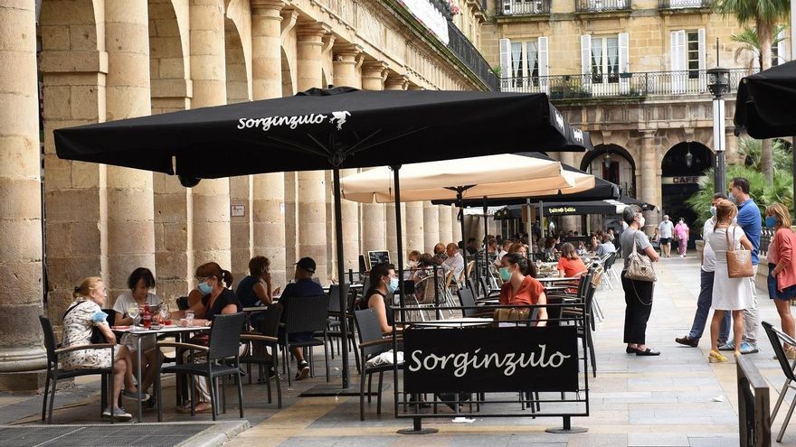 Euskadi no relajará las restricciones aún al ver "riesgo de rebrote" asociado a supuestas no fiestas patronales