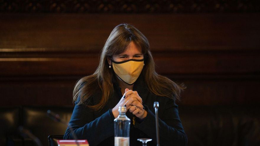 La nueva presidenta del Parlament de Cataluña, Laura Borràs, preside la reunión de la nueva Mesa del Parlament, en Barcelona, Catalunya, (España), a 16 de marzo de 2021.