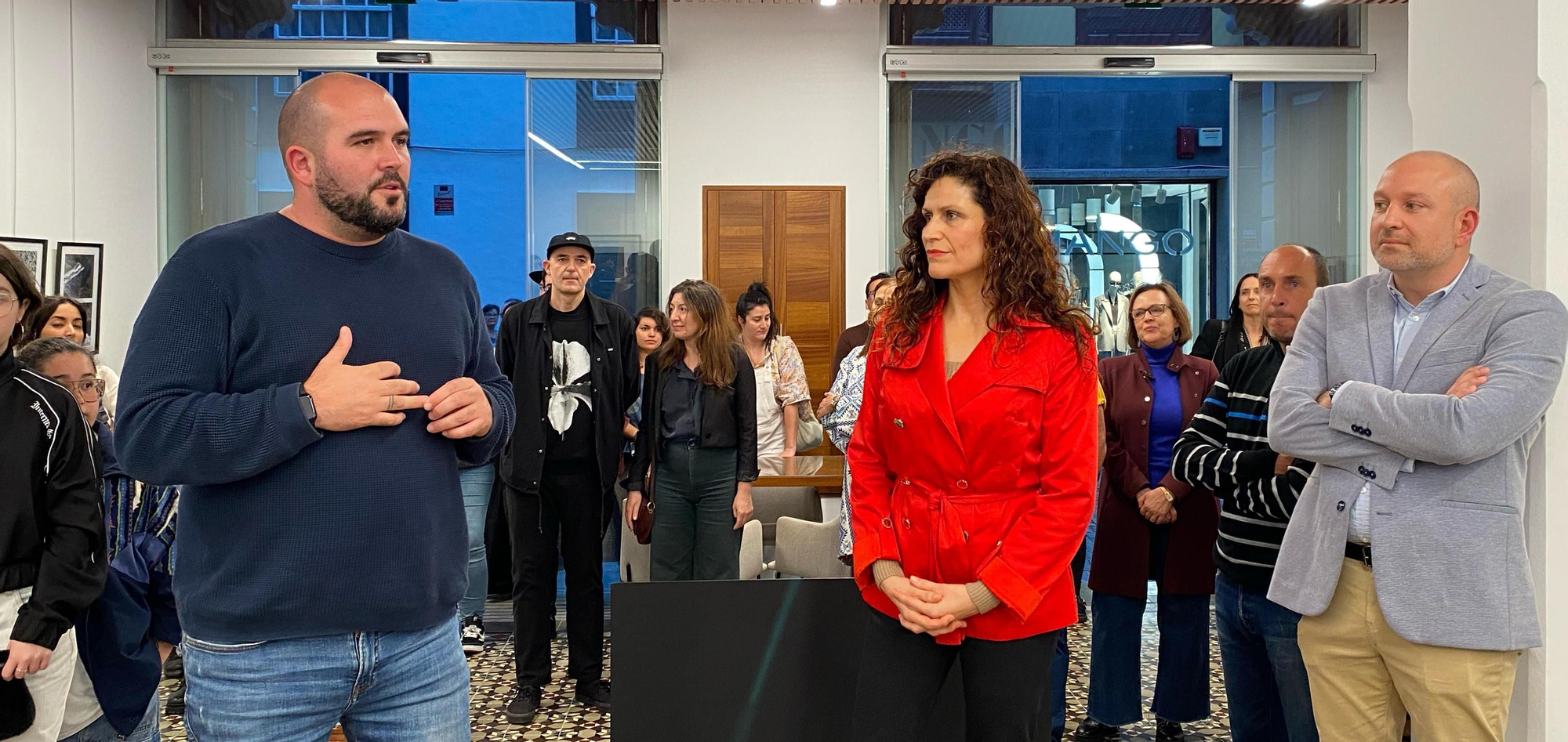 Inauguración de la exposición sobre Julio Vernes.