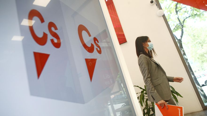 La líder de Ciudadanos, Inés Arrimadas, a su llegada a una rueda de prensa posterior a la reunión del Comité Ejecutivo del partido, a 17 de mayo de 2021