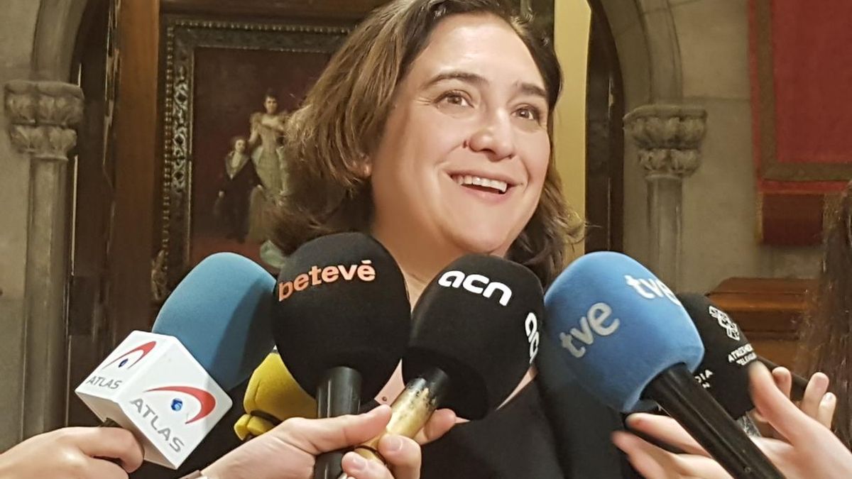 Colau ve "decepcionante" el discurso y la candidatura de Torra a la investidura