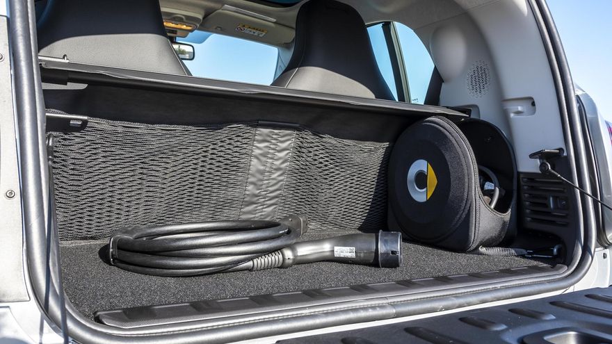 El Smart EQ Fortwo es un biplaza de 2,69 metros de longitud y un maletero práctico para un uso diario.